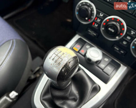 Сірий Ленд Ровер Freelander, об'ємом двигуна 2.18 л та пробігом 268 тис. км за 8350 $, фото 13 на Automoto.ua