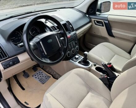 Серый Ленд Ровер Фрилендер, объемом двигателя 2.2 л и пробегом 291 тыс. км за 9800 $, фото 11 на Automoto.ua