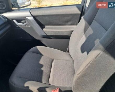 Серый Ленд Ровер Фрилендер, объемом двигателя 2.18 л и пробегом 266 тыс. км за 13200 $, фото 11 на Automoto.ua