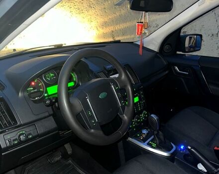 Сірий Ленд Ровер Freelander, об'ємом двигуна 2.2 л та пробігом 228 тис. км за 12888 $, фото 10 на Automoto.ua