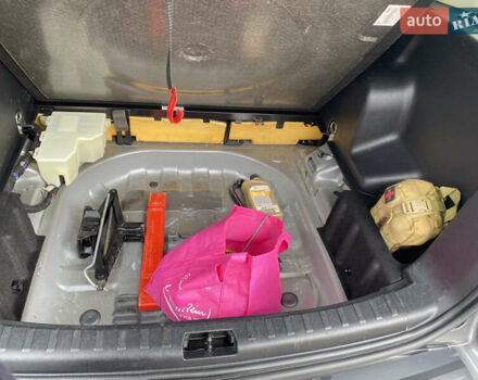 Серый Ленд Ровер Фрилендер, объемом двигателя 2.18 л и пробегом 143 тыс. км за 13700 $, фото 25 на Automoto.ua