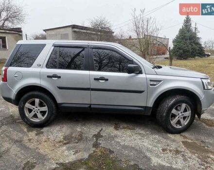 Сірий Ленд Ровер Freelander, об'ємом двигуна 2.18 л та пробігом 215 тис. км за 13500 $, фото 4 на Automoto.ua