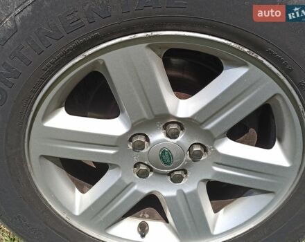 Серый Ленд Ровер Фрилендер, объемом двигателя 2.18 л и пробегом 267 тыс. км за 12000 $, фото 14 на Automoto.ua