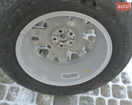 Серый Ленд Ровер Фрилендер, объемом двигателя 2.2 л и пробегом 149 тыс. км за 13500 $, фото 28 на Automoto.ua