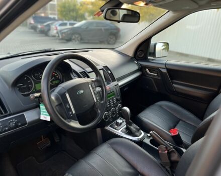 Серый Ленд Ровер Фрилендер, объемом двигателя 2.2 л и пробегом 125 тыс. км за 12900 $, фото 13 на Automoto.ua