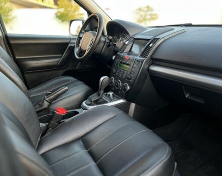 Серый Ленд Ровер Фрилендер, объемом двигателя 2.2 л и пробегом 125 тыс. км за 12900 $, фото 19 на Automoto.ua