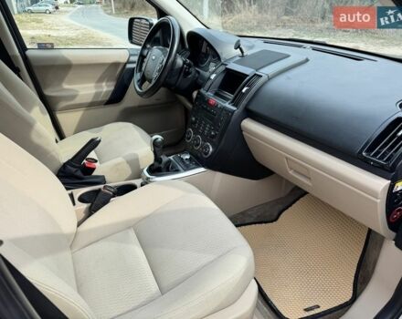 Серый Ленд Ровер Фрилендер, объемом двигателя 2.2 л и пробегом 291 тыс. км за 9800 $, фото 15 на Automoto.ua