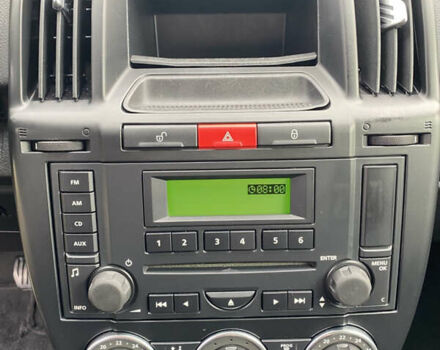 Серый Ленд Ровер Фрилендер, объемом двигателя 2.18 л и пробегом 143 тыс. км за 13700 $, фото 6 на Automoto.ua