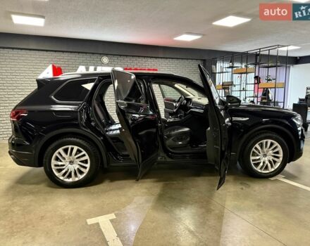 Сірий Ленд Ровер Freelander, об'ємом двигуна 2.2 л та пробігом 300 тис. км за 8999 $, фото 5 на Automoto.ua