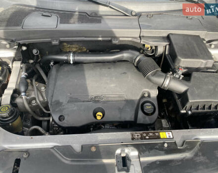 Сірий Ленд Ровер Freelander, об'ємом двигуна 2.18 л та пробігом 270 тис. км за 12200 $, фото 4 на Automoto.ua
