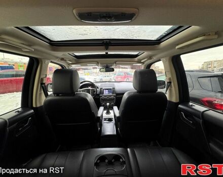 Серый Ленд Ровер Фрилендер, объемом двигателя 2 л и пробегом 270 тыс. км за 15500 $, фото 3 на Automoto.ua