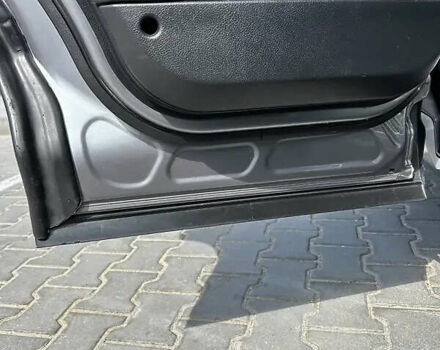 Сірий Ленд Ровер Freelander, об'ємом двигуна 2 л та пробігом 277 тис. км за 10500 $, фото 11 на Automoto.ua