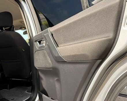 Сірий Ленд Ровер Freelander, об'ємом двигуна 2.18 л та пробігом 291 тис. км за 12000 $, фото 14 на Automoto.ua