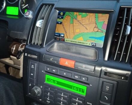 Сірий Ленд Ровер Freelander, об'ємом двигуна 3.2 л та пробігом 197 тис. км за 15000 $, фото 7 на Automoto.ua