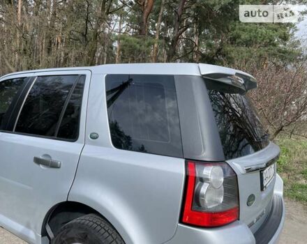 Сірий Ленд Ровер Freelander, об'ємом двигуна 2.18 л та пробігом 140 тис. км за 18700 $, фото 98 на Automoto.ua