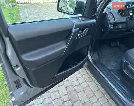 Сірий Ленд Ровер Freelander, об'ємом двигуна 2.18 л та пробігом 202 тис. км за 15500 $, фото 18 на Automoto.ua