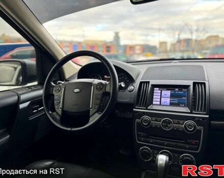 Серый Ленд Ровер Фрилендер, объемом двигателя 2 л и пробегом 270 тыс. км за 15500 $, фото 2 на Automoto.ua