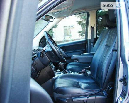 Серый Ленд Ровер Фрилендер, объемом двигателя 2.2 л и пробегом 214 тыс. км за 14000 $, фото 15 на Automoto.ua