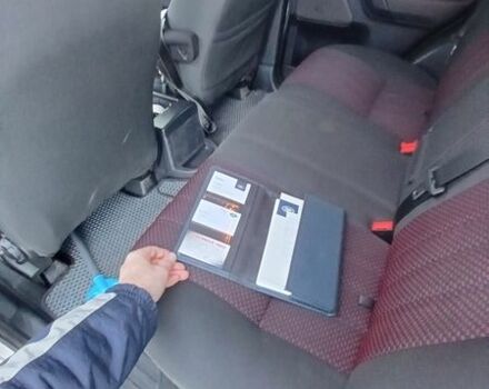 Серый Ленд Ровер Фрилендер, объемом двигателя 2.18 л и пробегом 160 тыс. км за 15000 $, фото 5 на Automoto.ua