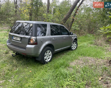 Серый Ленд Ровер Фрилендер, объемом двигателя 2.2 л и пробегом 295 тыс. км за 14200 $, фото 2 на Automoto.ua