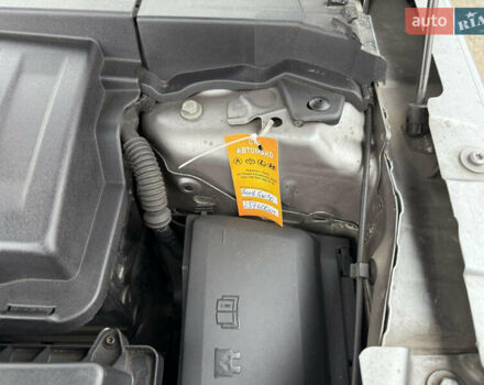 Серый Ленд Ровер Фрилендер, объемом двигателя 2.18 л и пробегом 240 тыс. км за 14499 $, фото 13 на Automoto.ua