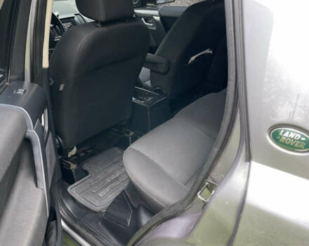 Серый Ленд Ровер Фрилендер, объемом двигателя 2.2 л и пробегом 295 тыс. км за 14200 $, фото 14 на Automoto.ua