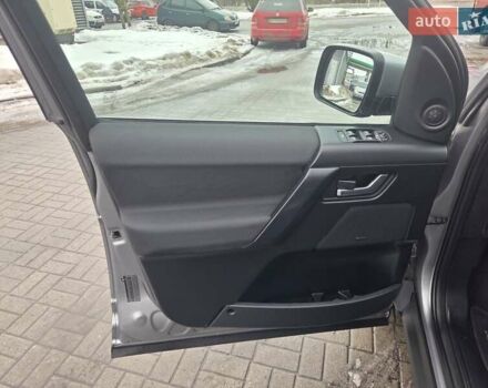 Сірий Ленд Ровер Freelander, об'ємом двигуна 2.18 л та пробігом 239 тис. км за 13600 $, фото 11 на Automoto.ua