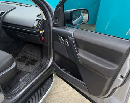 Сірий Ленд Ровер Freelander, об'ємом двигуна 2.18 л та пробігом 208 тис. км за 12600 $, фото 10 на Automoto.ua