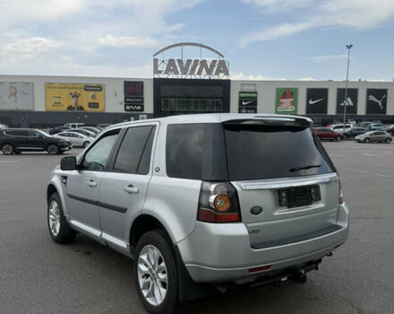 Серый Ленд Ровер Фрилендер, объемом двигателя 0 л и пробегом 239 тыс. км за 11700 $, фото 6 на Automoto.ua