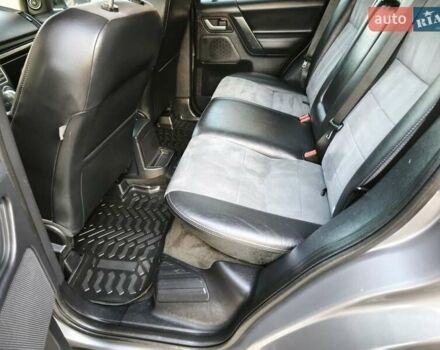 Серый Ленд Ровер Фрилендер, объемом двигателя 2.2 л и пробегом 186 тыс. км за 14300 $, фото 33 на Automoto.ua