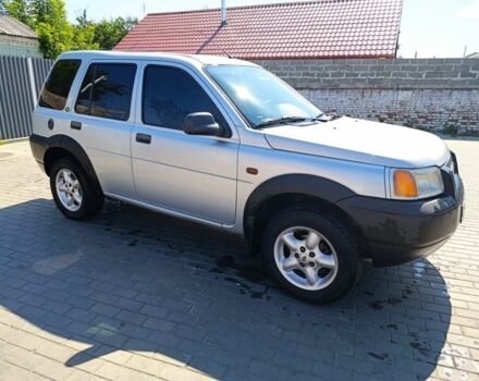 Серый Ленд Ровер Фрилендер, объемом двигателя 2 л и пробегом 250 тыс. км за 1999 $, фото 1 на Automoto.ua