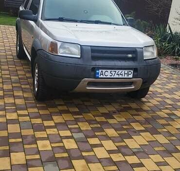 Серый Ленд Ровер Фрилендер, объемом двигателя 1.8 л и пробегом 320 тыс. км за 4300 $, фото 1 на Automoto.ua