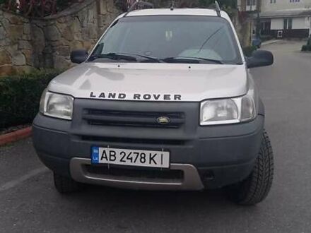 Серый Ленд Ровер Фрилендер, объемом двигателя 1.95 л и пробегом 230 тыс. км за 4800 $, фото 1 на Automoto.ua