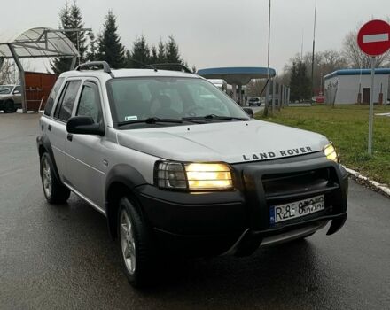 Серый Ленд Ровер Фрилендер, объемом двигателя 2 л и пробегом 386 тыс. км за 3500 $, фото 1 на Automoto.ua