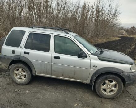 Серый Ленд Ровер Фрилендер, объемом двигателя 2 л и пробегом 327 тыс. км за 3500 $, фото 1 на Automoto.ua