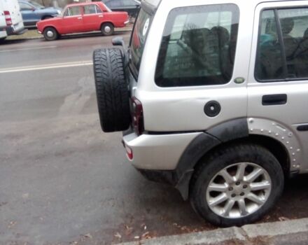 Серый Ленд Ровер Фрилендер, объемом двигателя 2 л и пробегом 280 тыс. км за 362 $, фото 1 на Automoto.ua