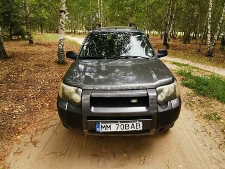 Ленд Ровер Фрилендер 2004 в Сумах на Automoto.ua Серый Ленд Ровер Фрилендер, объемом двигателя 0 л и пробегом 236 тыс. км за 3300 $, фото 1 на Automoto.ua