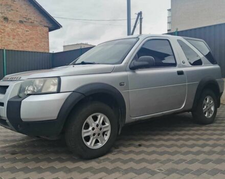 Ленд Ровер Фрилендер 2004 в Нежине на Automoto.ua Серый Ленд Ровер Фрилендер, объемом двигателя 2 л и пробегом 298 тыс. км за 7600 $, фото 1 на Automoto.ua