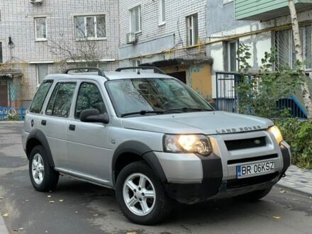 Ленд Ровер Фрилендер 2005 в Павлограде на Automoto.ua Серый Ленд Ровер Фрилендер, объемом двигателя 0 л и пробегом 200 тыс. км за 3300 $, фото 1 на Automoto.ua
