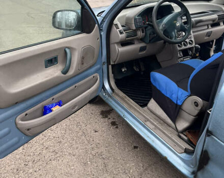 Синій Ленд Ровер Freelander, об'ємом двигуна 2 л та пробігом 300 тис. км за 2400 $, фото 11 на Automoto.ua