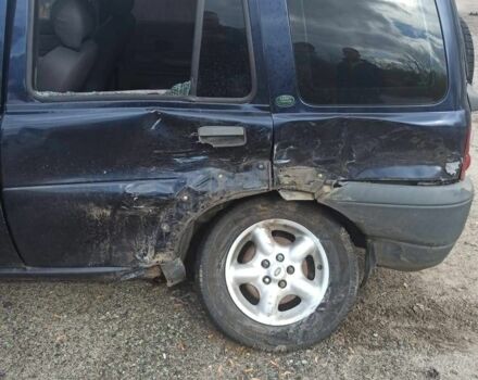 Синий Ленд Ровер Фрилендер, объемом двигателя 0 л и пробегом 150 тыс. км за 1429 $, фото 5 на Automoto.ua