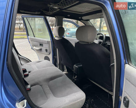 Синий Ленд Ровер Фрилендер, объемом двигателя 2 л и пробегом 291 тыс. км за 4900 $, фото 21 на Automoto.ua