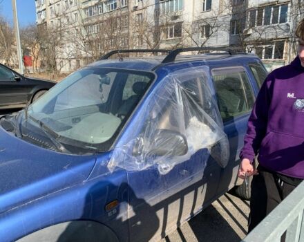 Синий Ленд Ровер Фрилендер, объемом двигателя 2 л и пробегом 350 тыс. км за 1000 $, фото 4 на Automoto.ua