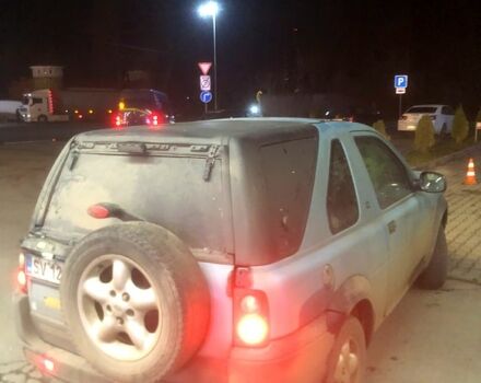 Синий Ленд Ровер Фрилендер, объемом двигателя 2 л и пробегом 307 тыс. км за 2500 $, фото 5 на Automoto.ua