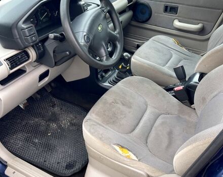 Синій Ленд Ровер Freelander, об'ємом двигуна 2 л та пробігом 298 тис. км за 6000 $, фото 9 на Automoto.ua