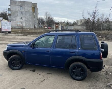 Синий Ленд Ровер Фрилендер, объемом двигателя 1.8 л и пробегом 374 тыс. км за 3000 $, фото 3 на Automoto.ua