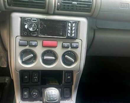 Синий Ленд Ровер Фрилендер, объемом двигателя 1.8 л и пробегом 200 тыс. км за 4500 $, фото 3 на Automoto.ua