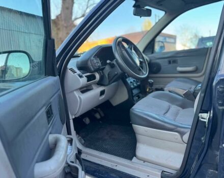 Синий Ленд Ровер Фрилендер, объемом двигателя 2 л и пробегом 246 тыс. км за 4300 $, фото 7 на Automoto.ua