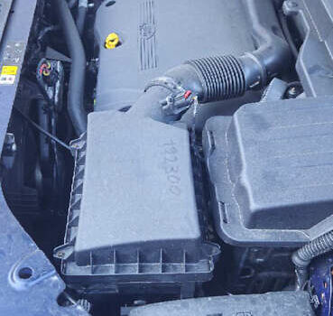 Синий Ленд Ровер Фрилендер, объемом двигателя 2.18 л и пробегом 201 тыс. км за 14500 $, фото 9 на Automoto.ua