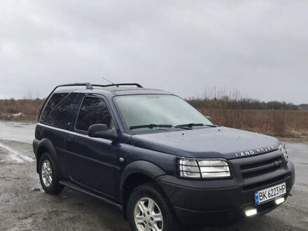 Синій Ленд Ровер Freelander, об'ємом двигуна 2 л та пробігом 370 тис. км за 5600 $, фото 1 на Automoto.ua